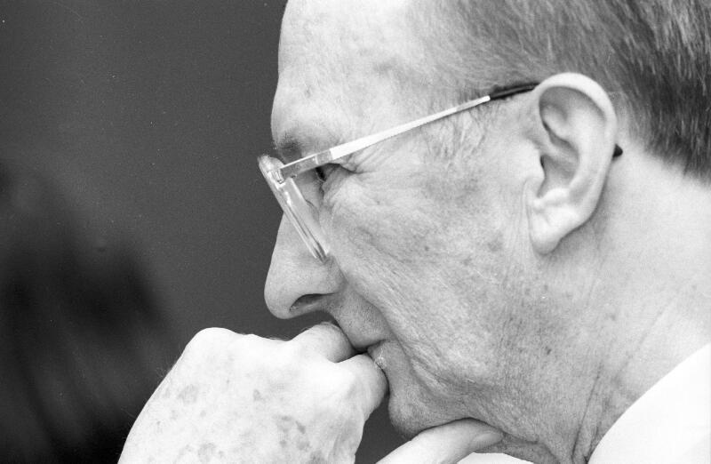 Bestand:Warren 110505.jpg