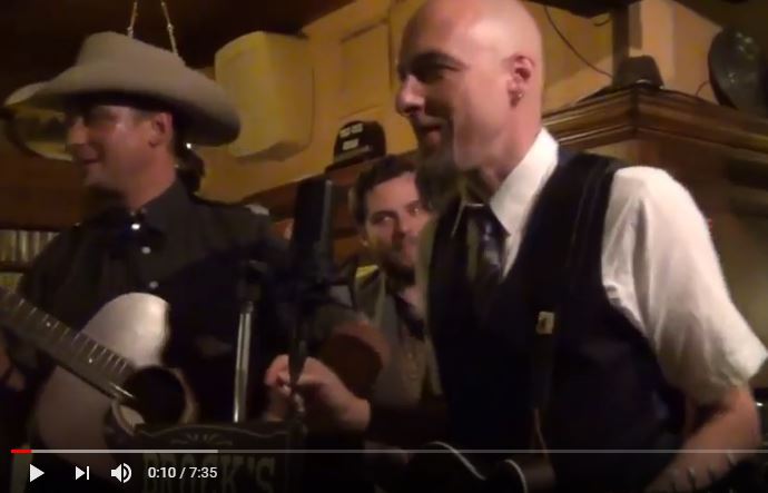 Bestand:Brock's Blue Grass Bunch Youtube.jpg