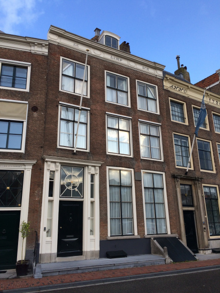 Bestand:Rouaansekaai17Middelburg.jpg