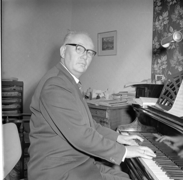 Bestand:Kousemaker 135295.jpg